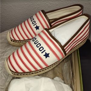 GUCCI
Men's Gucci star espadrille slip on